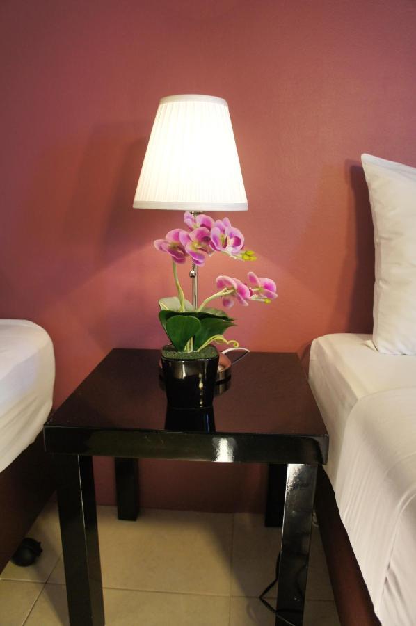 The Nest Serviced Apartment Bangkok Eksteriør billede