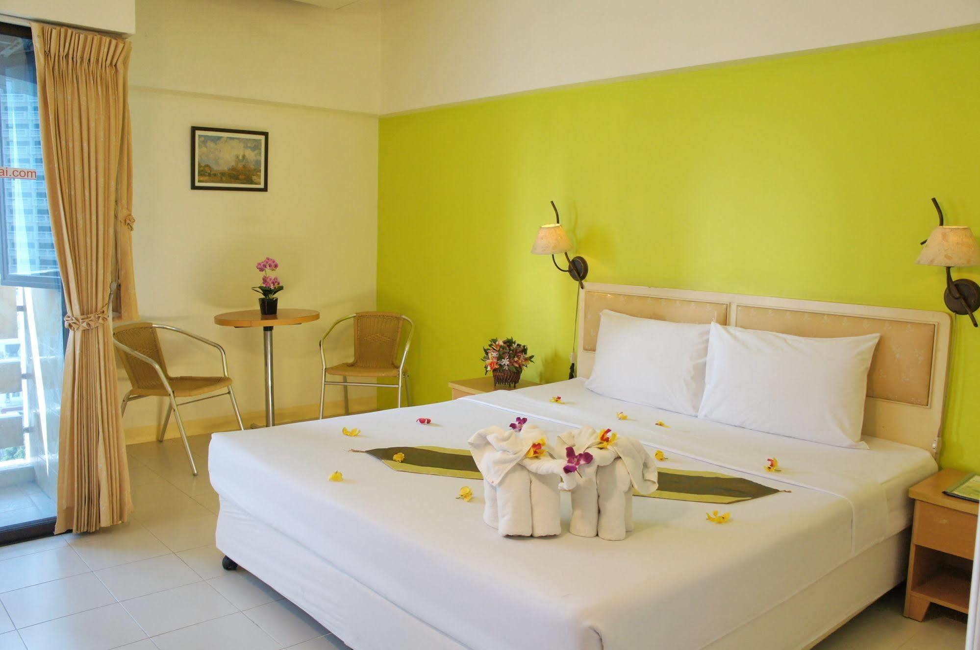 The Nest Serviced Apartment Bangkok Eksteriør billede