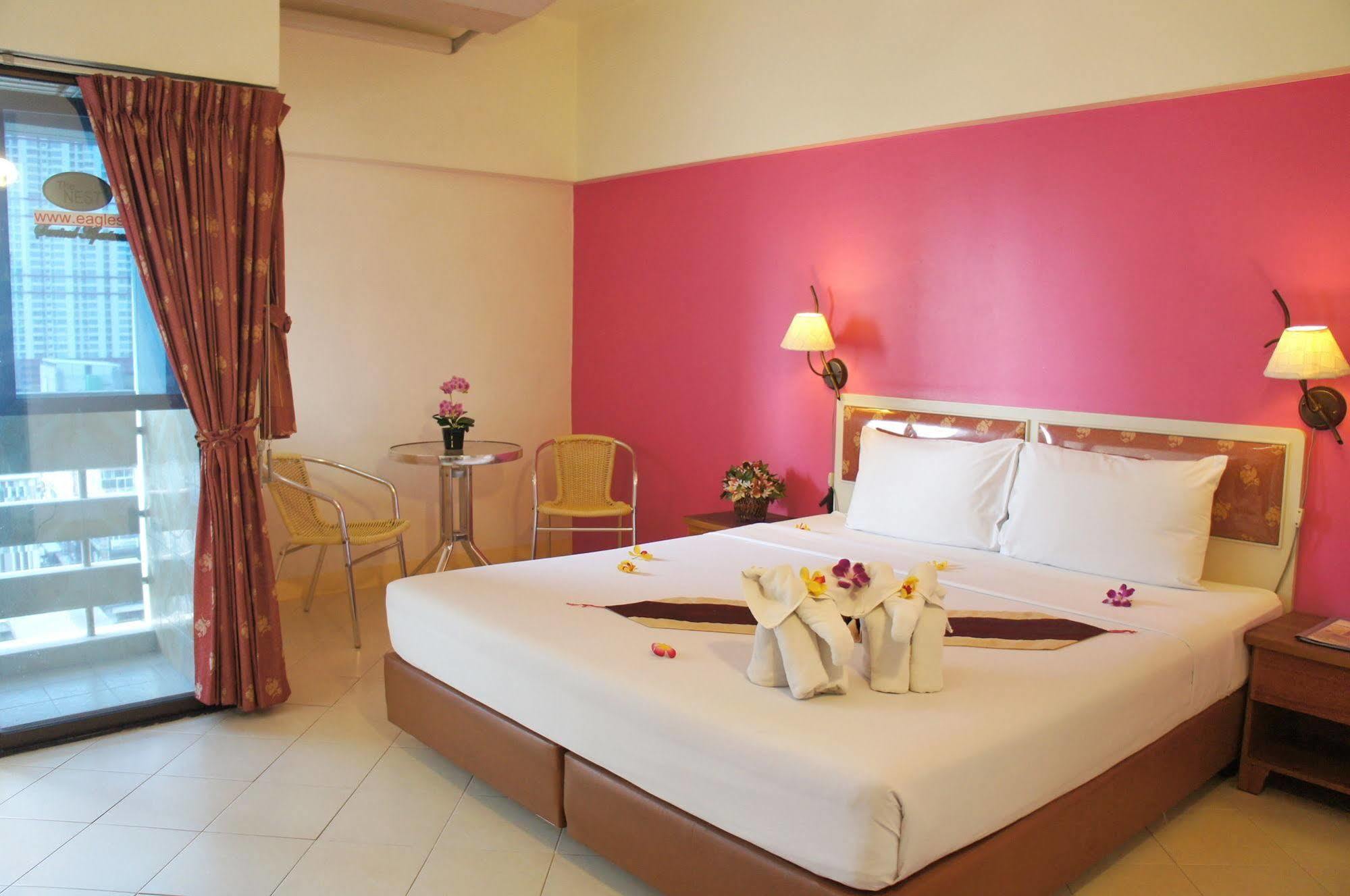 The Nest Serviced Apartment Bangkok Eksteriør billede